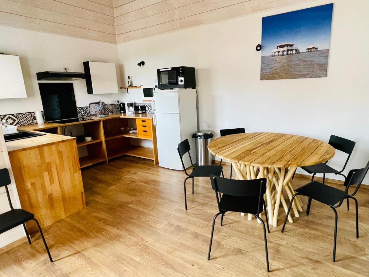 Maison Bois Du Bassin Ferienhaus *