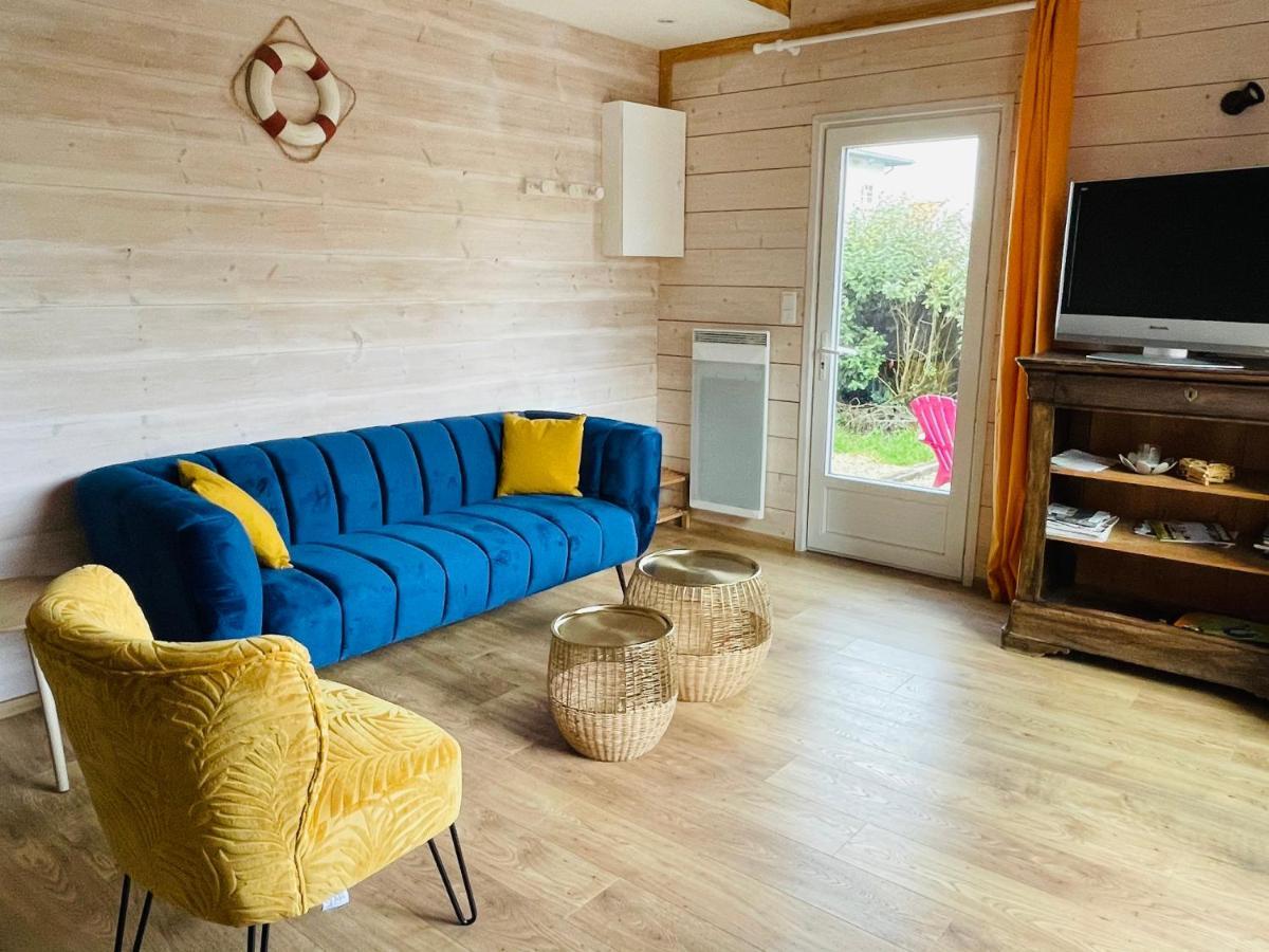 Holiday home Maison Bois Du Bassin